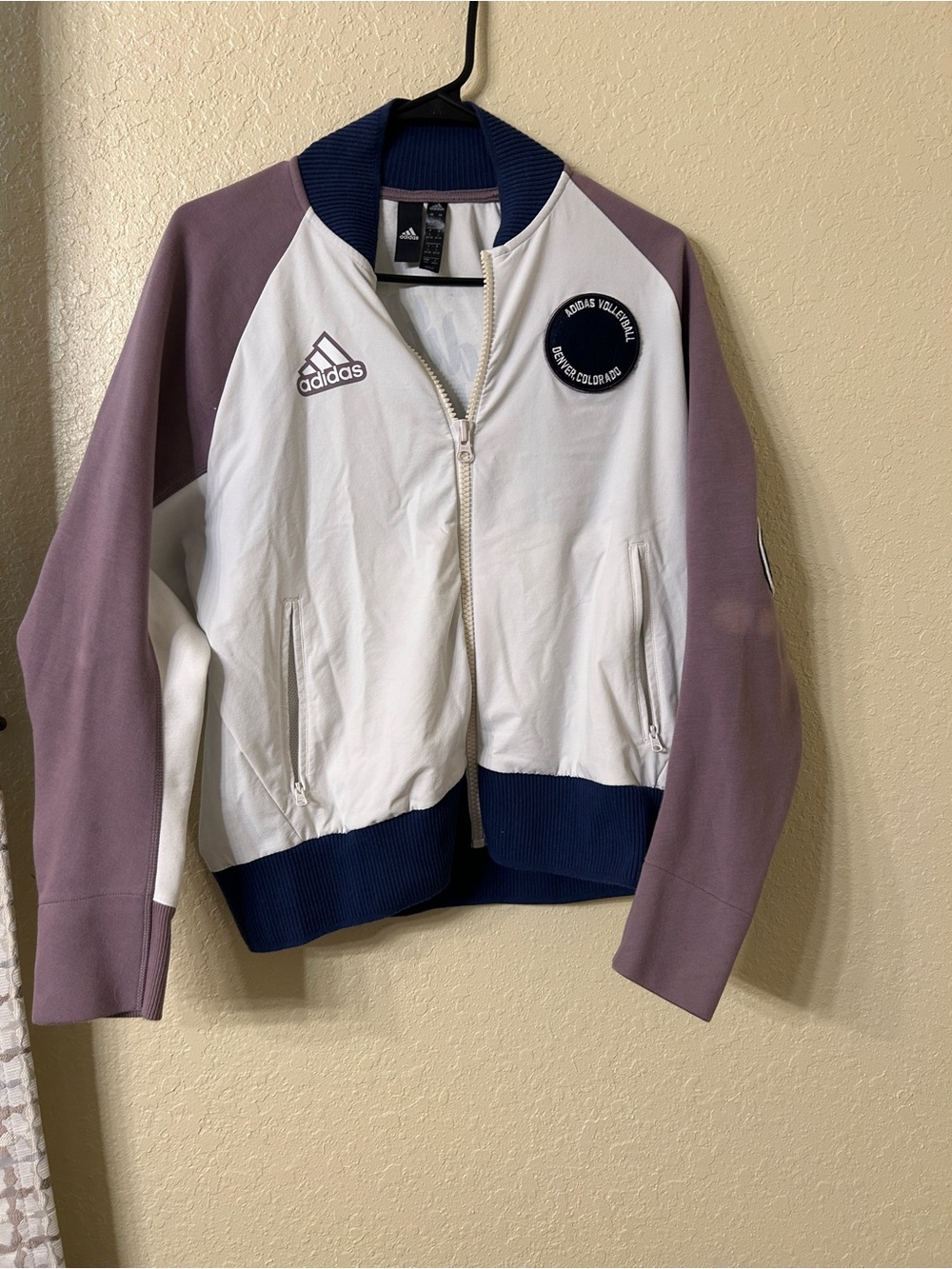 Adidas Volleyball Varsity Jacket Full Zip FT6326 Denver Colorado Women's L-L111